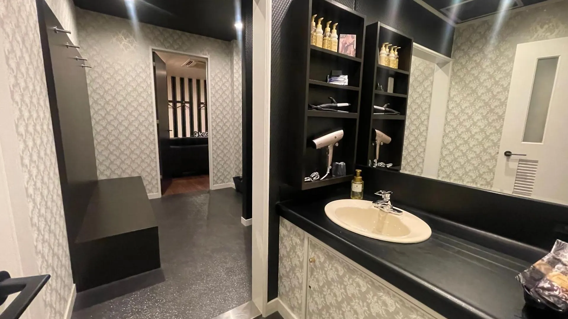 Xenia Amagasaki (Adults Only) Hotel Japan